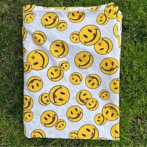 Vintage 70s Springs Smiley Happy Face Twin Flat Sheet Original Emoji 50/50 GUC